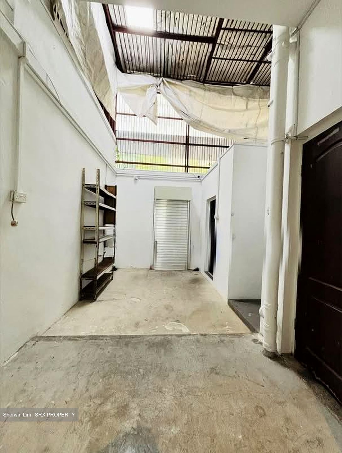 Serangoon Road (D12), Shop House #584046931